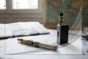 TIMELINE : L&rsquo;histoire de la e-cigarette par S.Barett