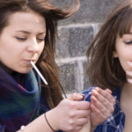 CANADA : Les jeunes davantage séduits par le tabagisme et la nicotine.