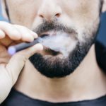 http _i.huffpost.com_gen_2521044_images_n-VAPING-MAN-628x314