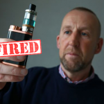 ROYAUME-UNI : Un vétéran de l&rsquo;ONU licencié pour avoir utilisé une e-cigarette.