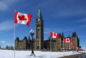 CANADA : Un rapport incite Ottawa à taxer davantage les cigarettes.