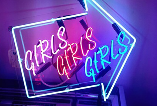 INSOLITE : Un gérant de boutiques de vape se reconverti dans l&rsquo;industrie du sexe !