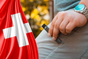 SUISSE : Inquiétude autour de l&rsquo;arrivée de l&rsquo;e-cigarette Juul dans le pays !