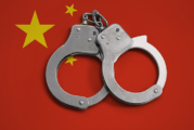 CHINE : La douane arrête 27 personnes suspectées de contrebande d&rsquo;e-cigarettes.