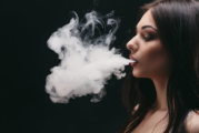 TABAC : Le stress favorise davantage le tabagisme chez les femmes.