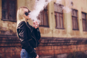 CANADA : L&rsquo;e-cigarette accusée de créer « une nouvelle génération de fumeurs »