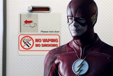 PEOPLE : Grant Gustin reçoit un avertissement pour avoir utilisé sa e-cigarette dans un avion !