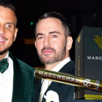 PEOPLE : Des e-cigarettes personnalisées « au cannabis » pour le mariage de Marc Jacobs