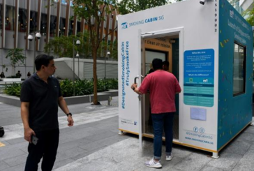 SINGAPOUR : L&rsquo;e-cigarette interdite et les fumeurs dans des cabines avec filtrage d&rsquo;air !