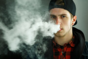 CANADA : Une cité étudiante se mobilise contre la cigarette électronique.