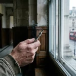 Réglementation vape au Royaume-Uni : restrictions sur les arômes et le packaging des cigarettes électroniques