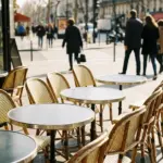 Vape et espaces publics : une majorité de Français favorable à l&rsquo;interdiction dans les zones non-fumeurs