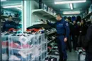 Royaume-Uni : le Tobacco and Vapes Act entre en action, boutiques fermées et marché noir dans le viseur