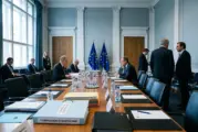 Réforme vape et tabac en Europe : Várhelyi annonce une publication législative avant fin 2026